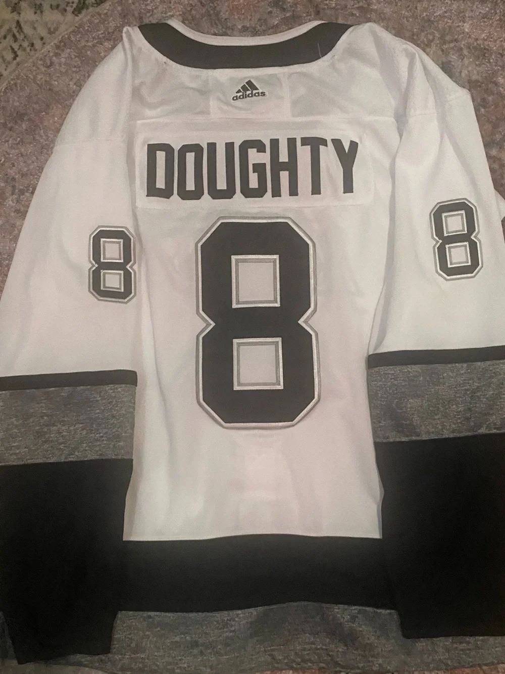 adidas White & Black Los Angeles Kings NHL Jersey